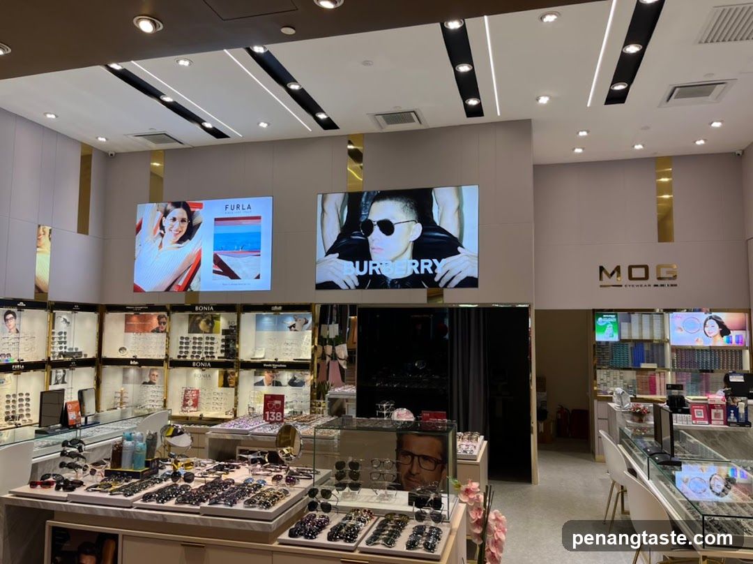 Optical Store Interior Display