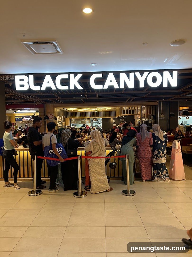 Black Canyon Restaurant Interior