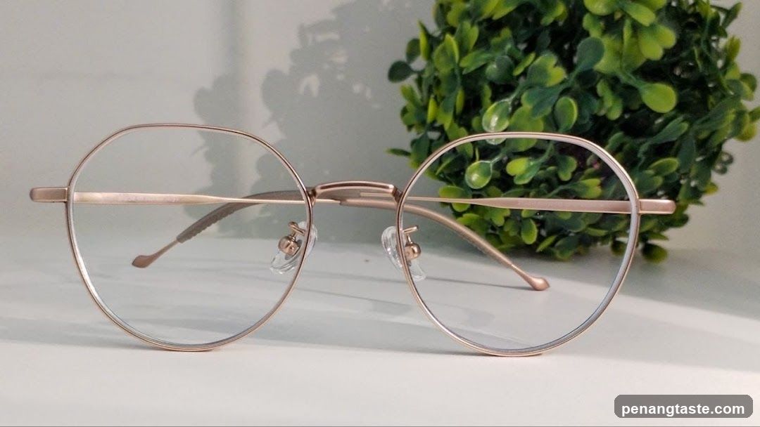 Rose Gold Round Eyeglasses