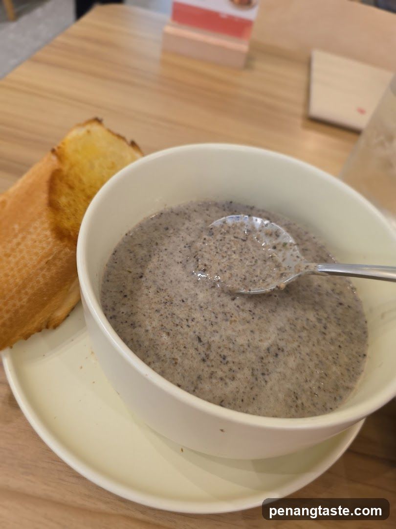 Mushroom Soup with Toast