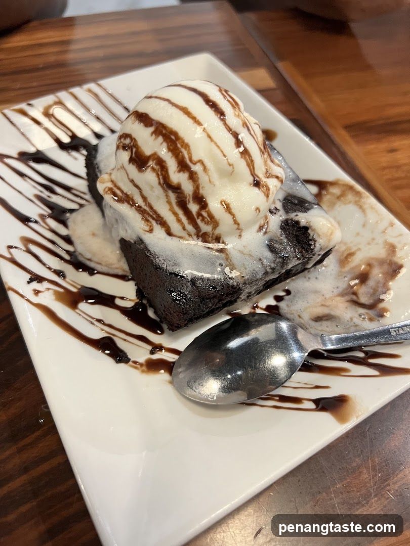 Chocolate Brownie with Ice Cream