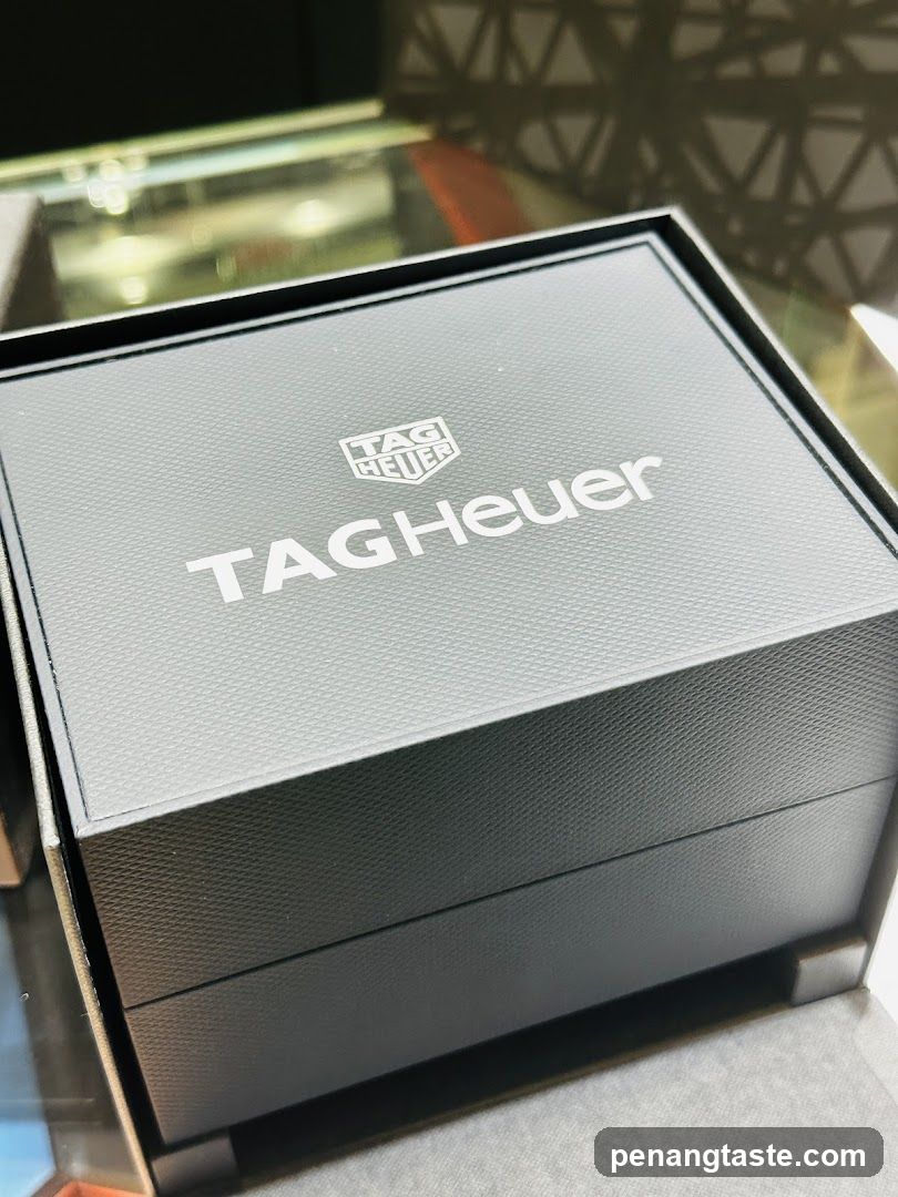 TAG Heuer Box