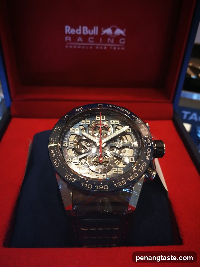 Red Bull Racing Watch Display