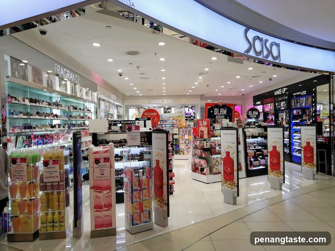 Sasa Store Interior