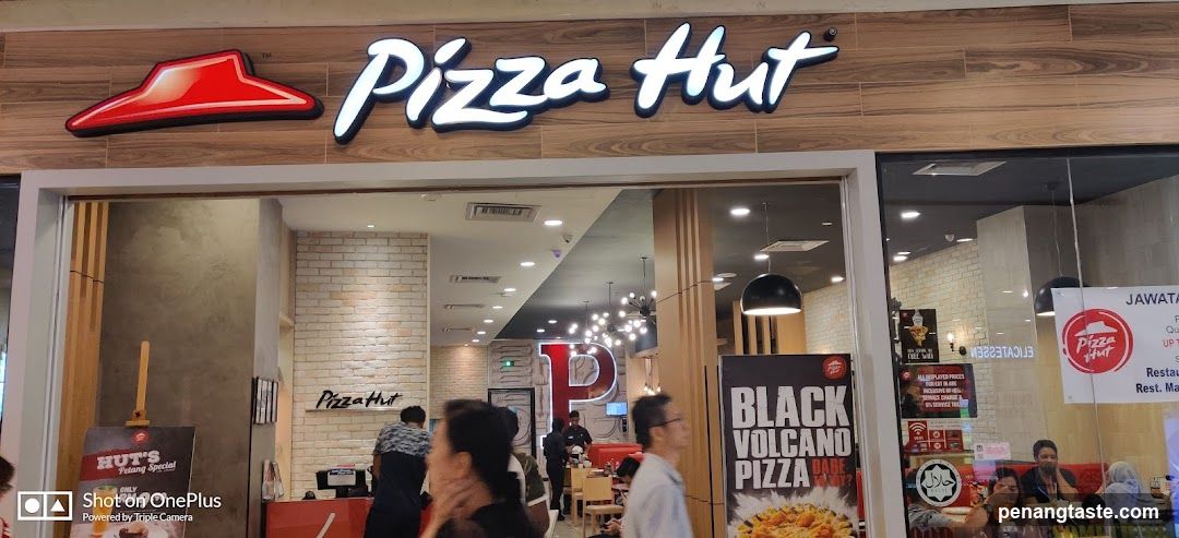 Pizza Hut Restaurant