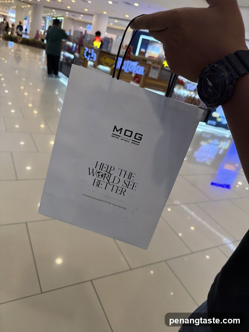 Shopping bag in mall