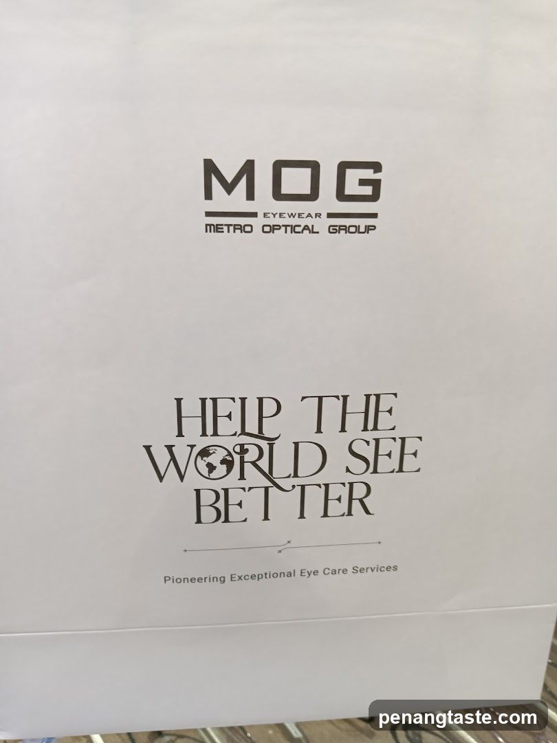 MOG Eyewear Shopping Bag