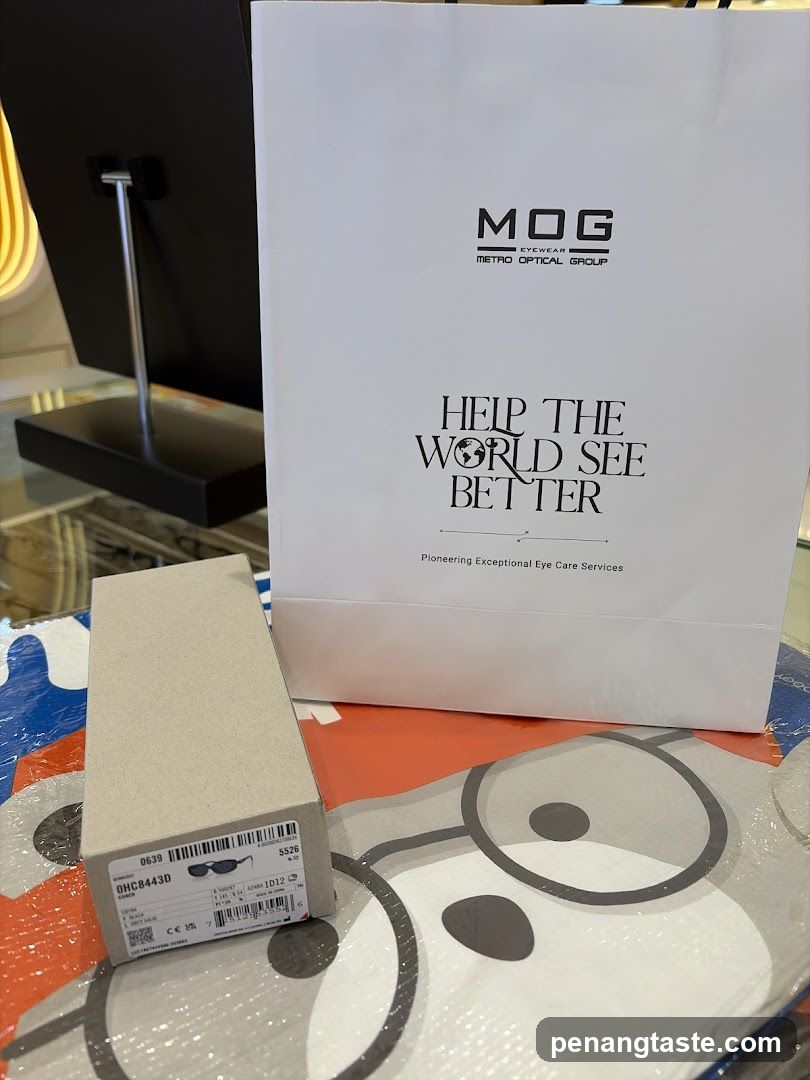 MOG Optical Group Shopping Bag and Sunglasses Box