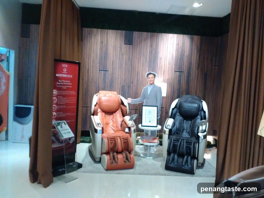 Massage Chair Display