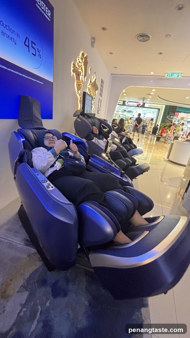 Massage Chairs in Mall