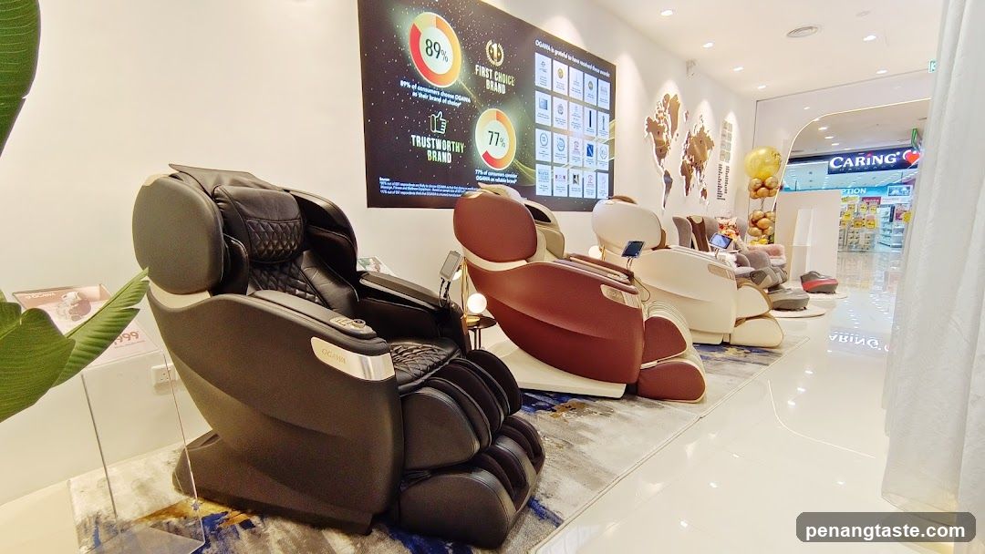 Massage Chair Display