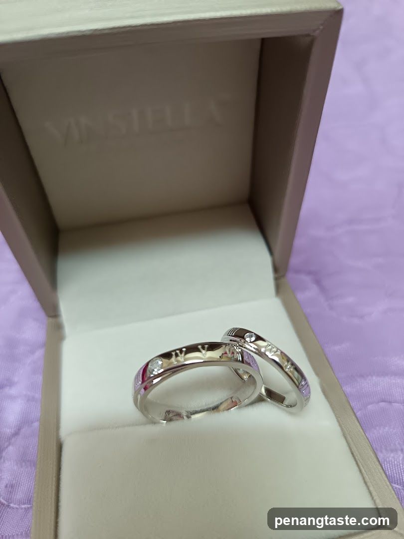 Wedding Rings in Box