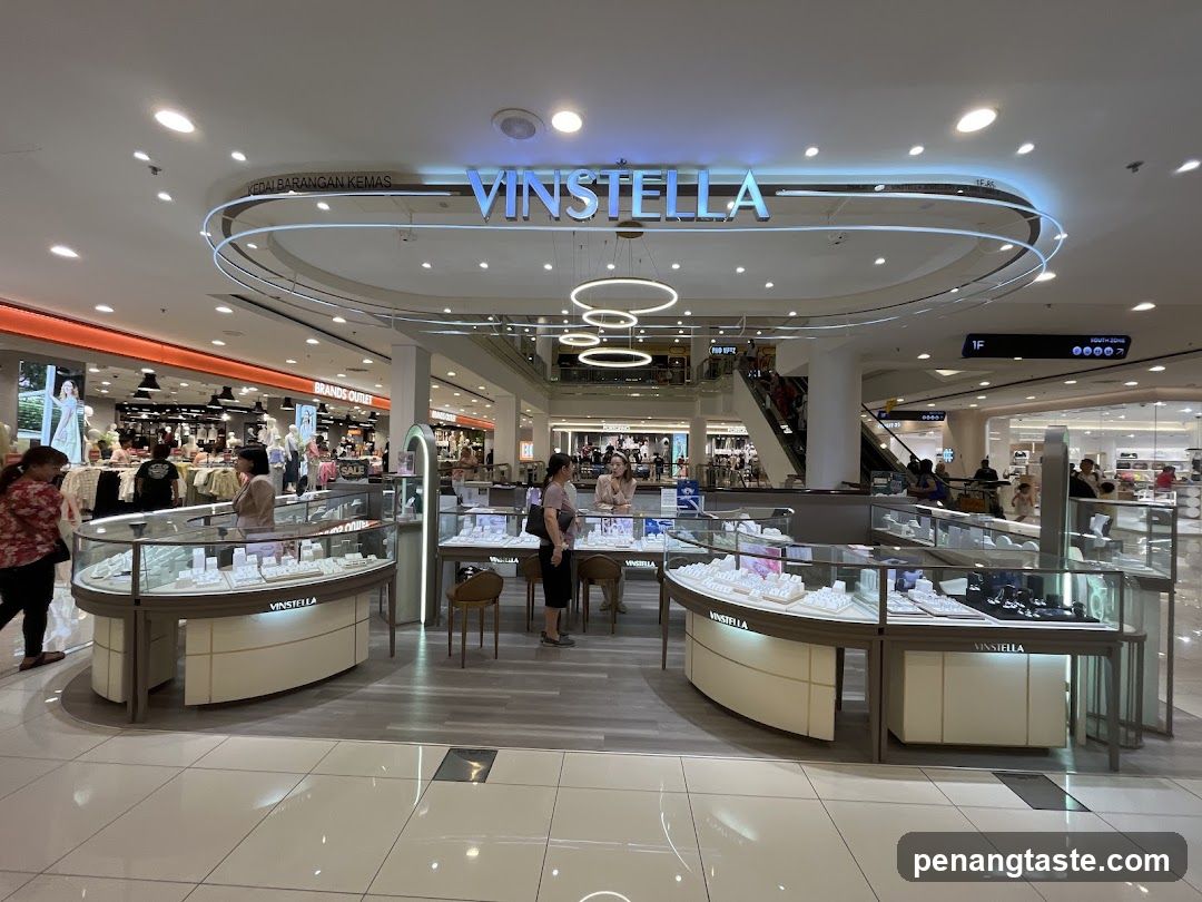 Vinstella Jewelry Store Interior
