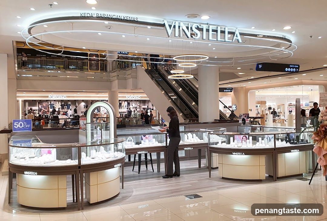Vinstella Jewelry Store Interior