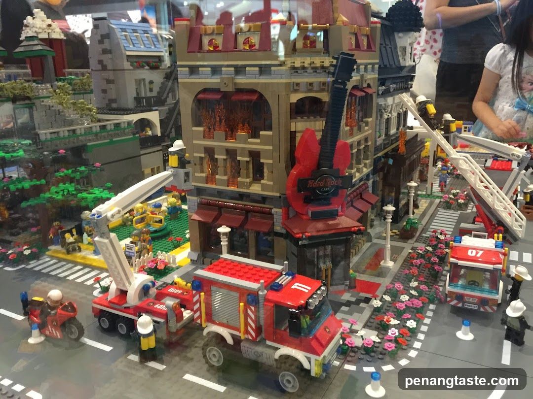 LEGO City Fire Station Scene
