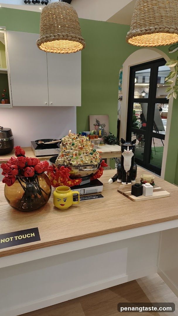 Decorative Display Counter