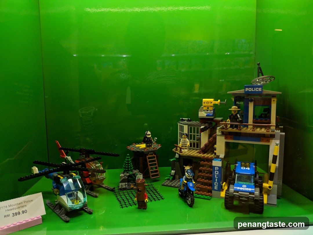 LEGO Police Headquarters Display