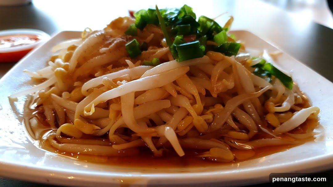 Bean Sprout Salad with Green Onions