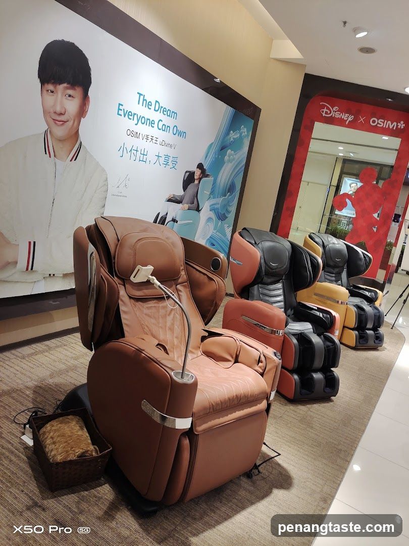 Massage Chair Display