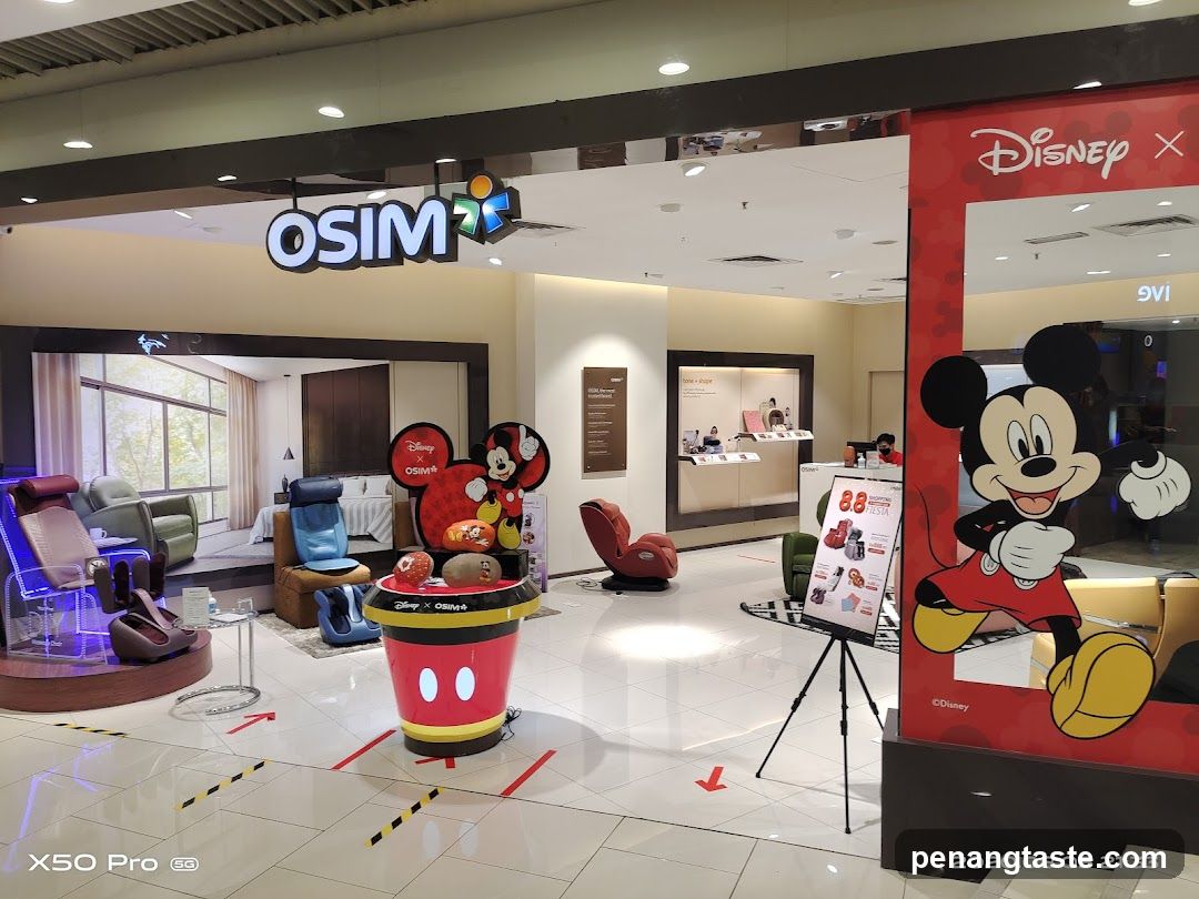 Disney and Osim Store Interior