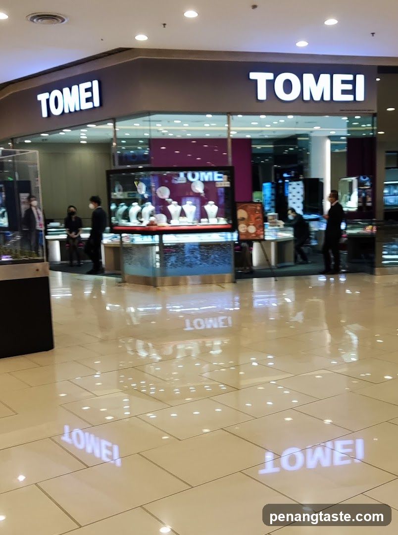 TOMEI Jewelry Store Interior