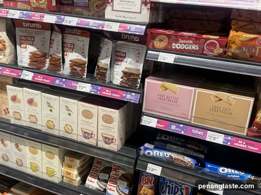 Grocery Store Aisle Shelves