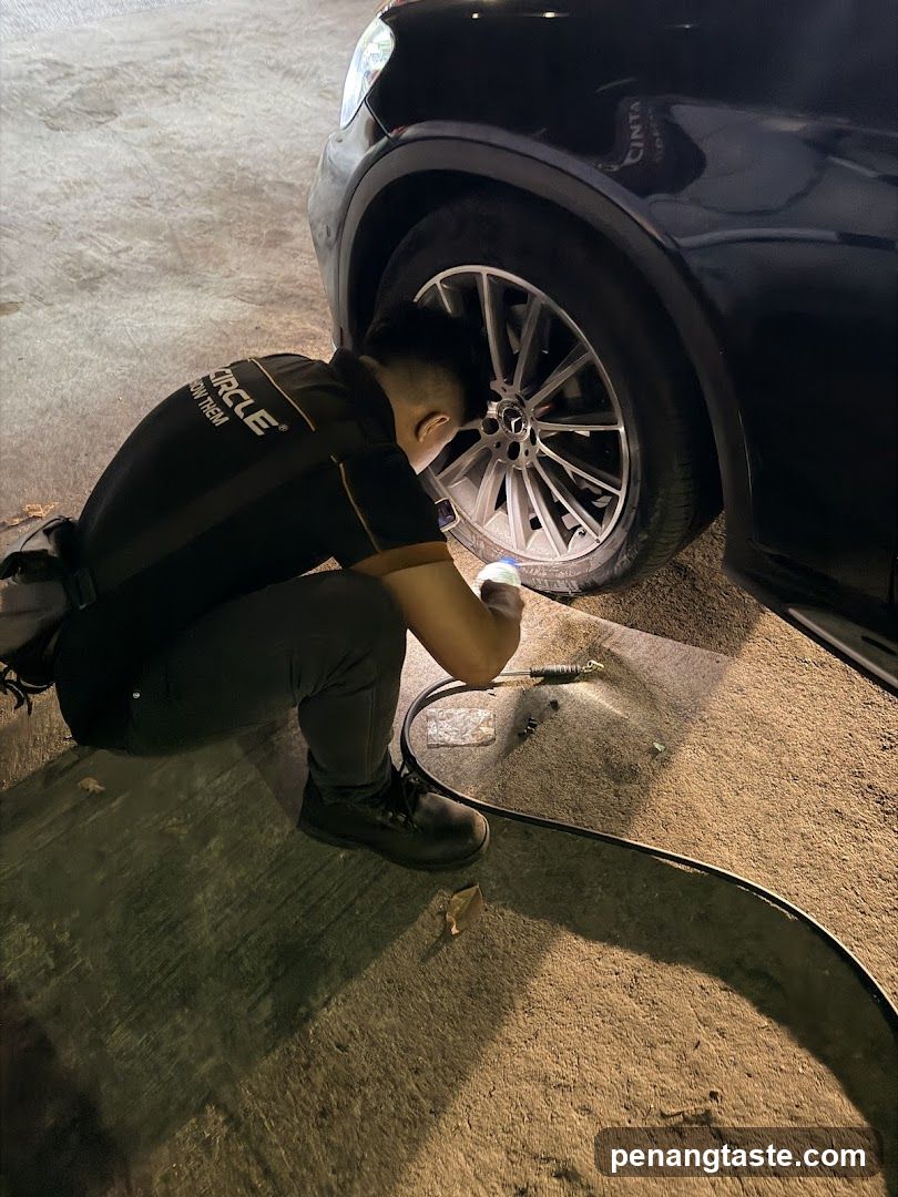 Car Battery and Tyre Repair