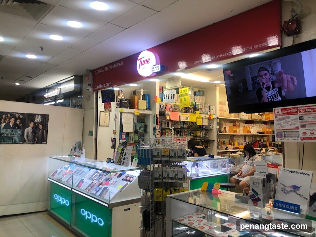 Tune Mobile Shop Interior