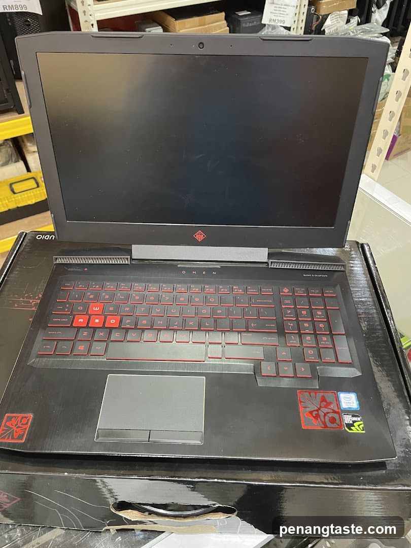 Gaming Laptop Display