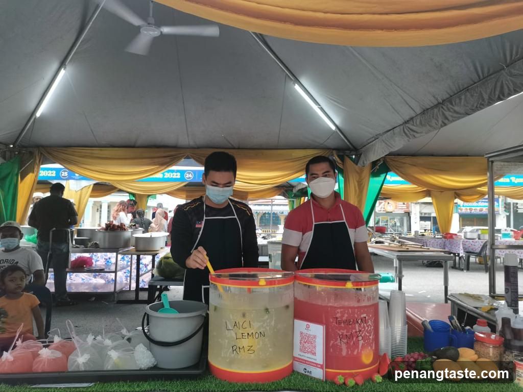 Street Food Stall with Lemonade and Tea