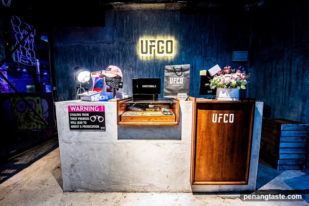 UFCO Storefront Display