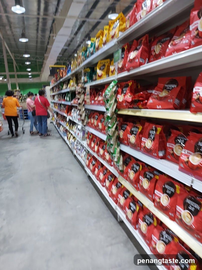 Grocery Store Aisle