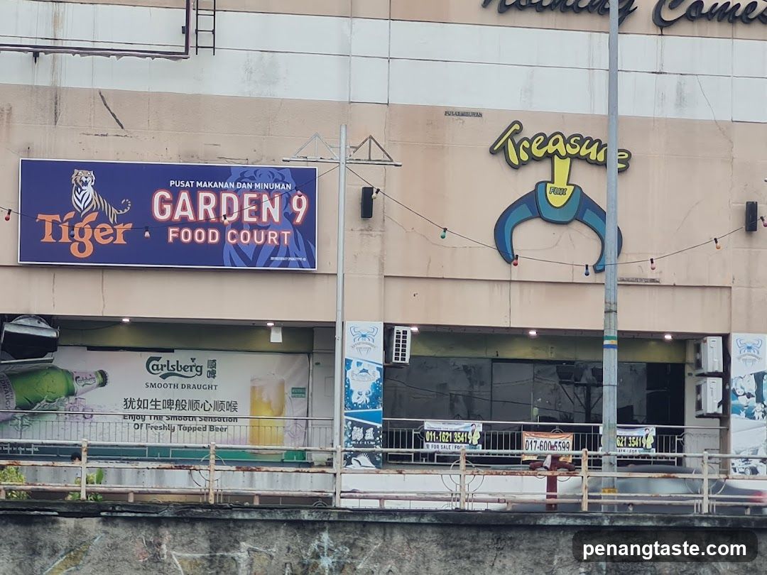Garden Food Court