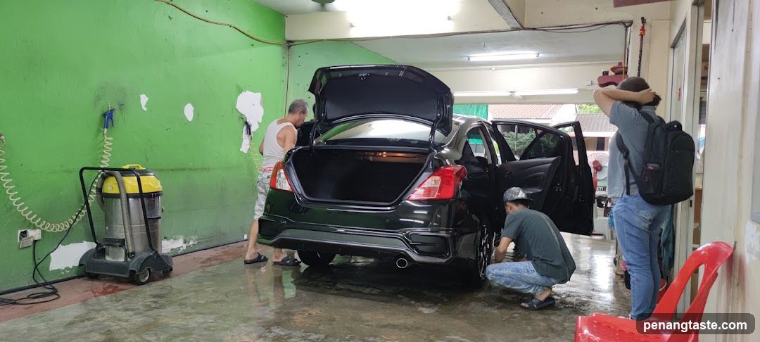 Car Detailing Scene