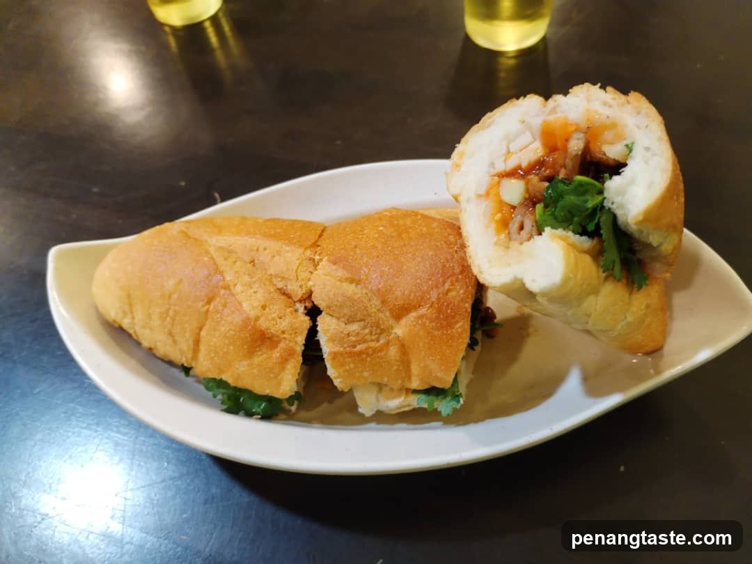 Sandwich on Plate