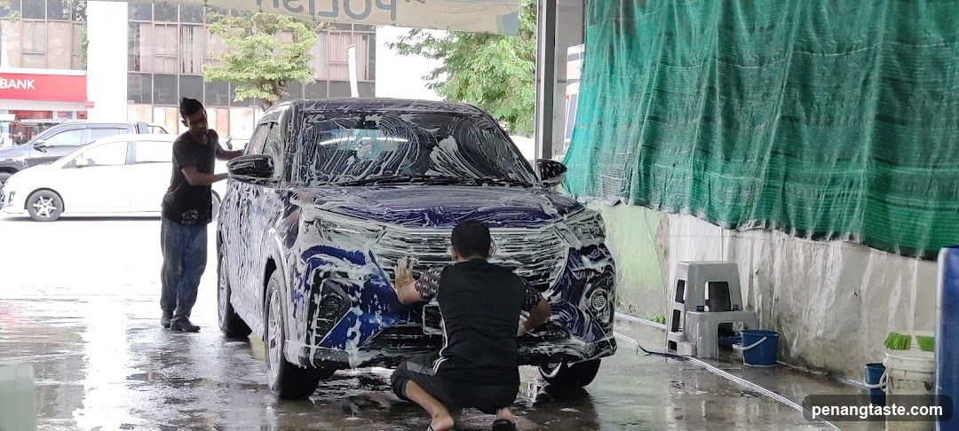 Car Wash Scene