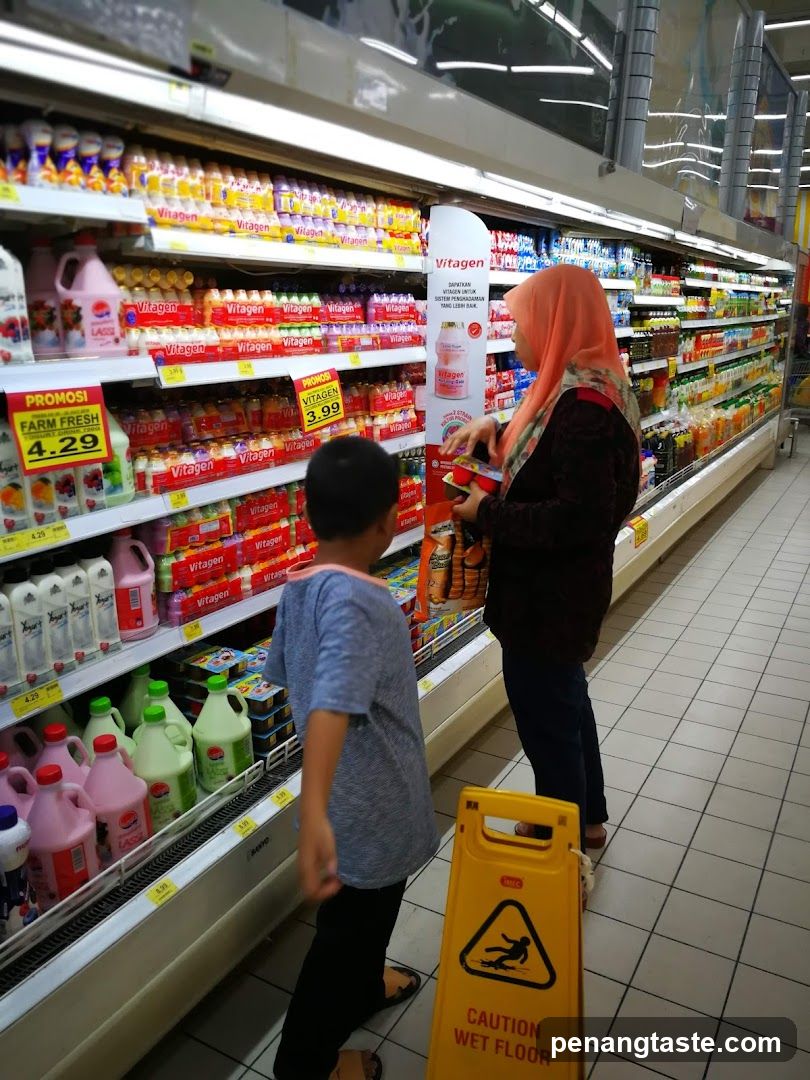 Grocery Store Aisle