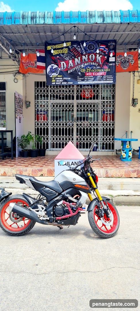 Dannok Motorcycle Shop Front