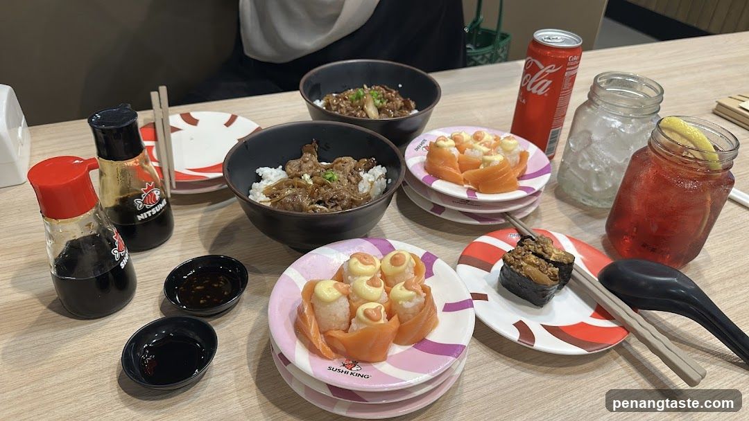 Sushi King Table Setting