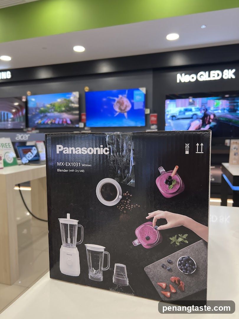 Panasonic Blender Display in Store