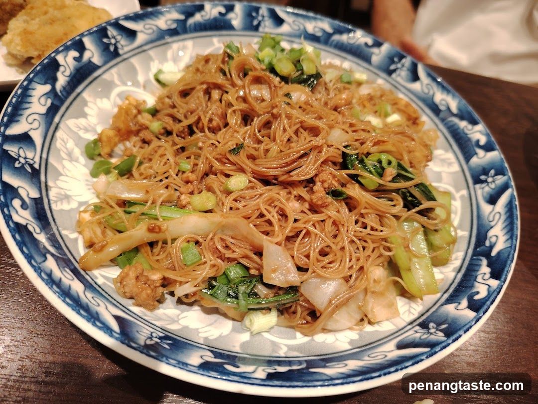 Stir-fried Noodles with Vegetables