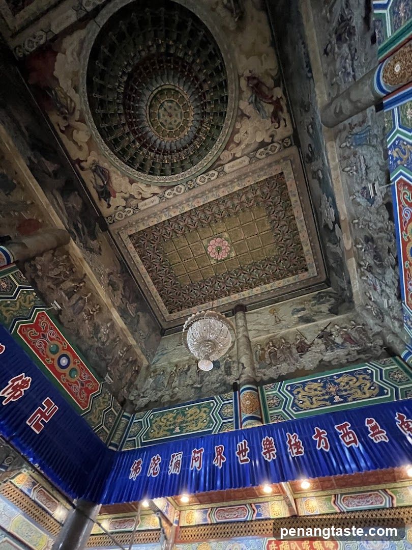 Interior of a temple or religious hall