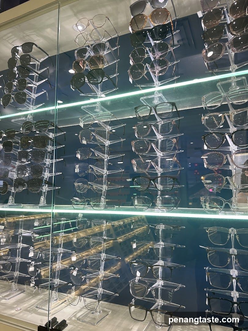 Sunglasses Display Case
