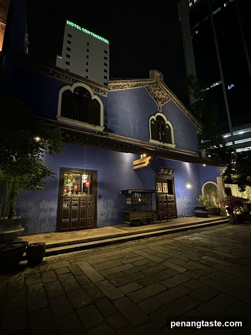 The Bar in Blue Mansion