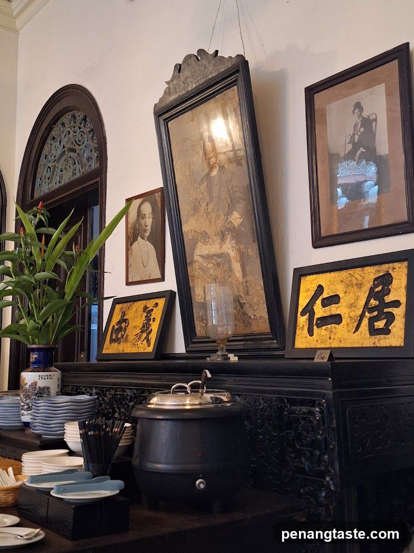 Interior Decor with Traditional Art and Dining Setup