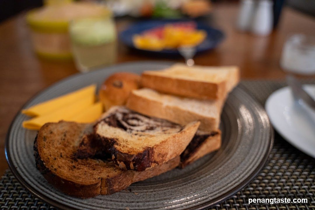 Breakfast Plate with Toast and Cheese