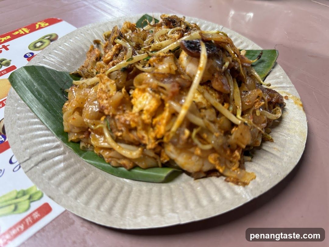 Stir-fried Rice Noodles with Toppings
