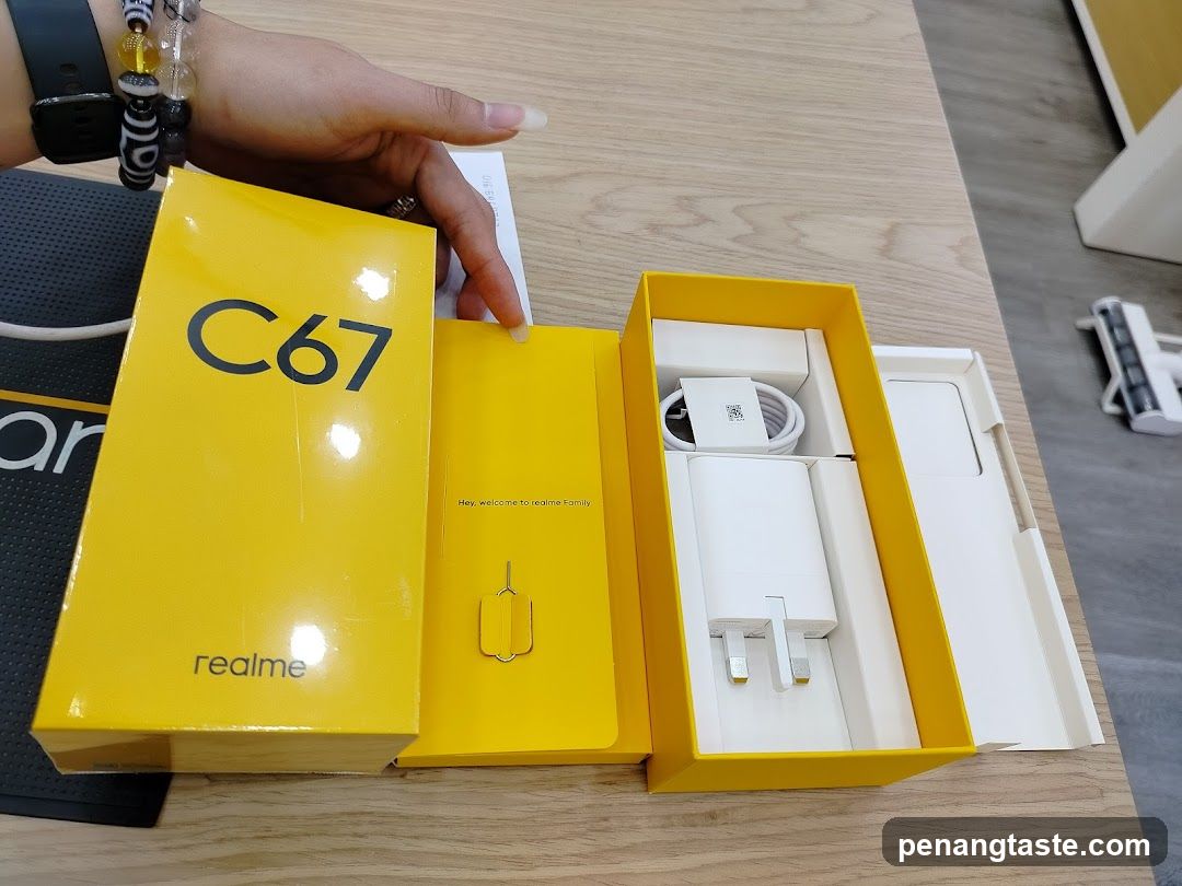 realme Experience Store