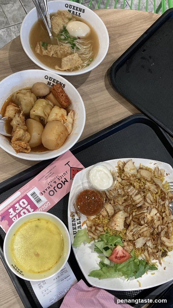 Queens Mall Food Spread