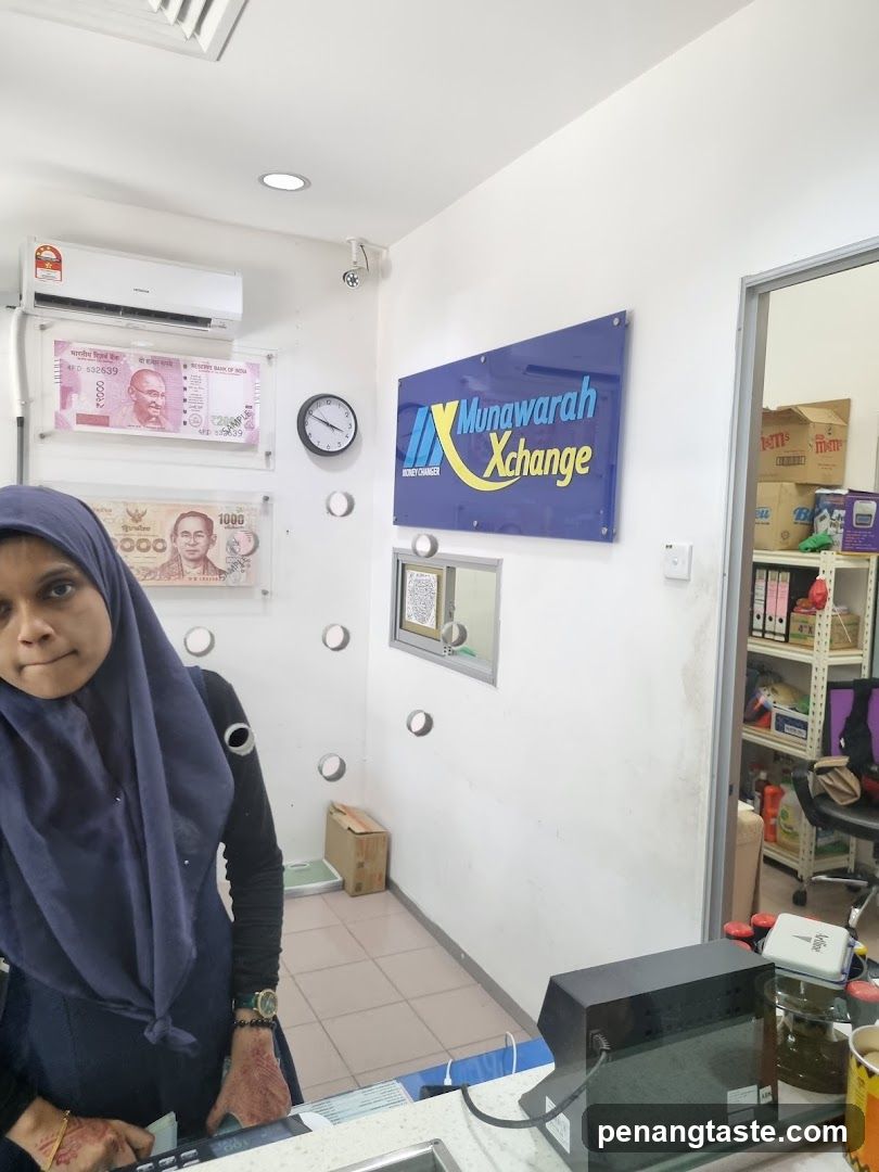 Munawarah Xchange Interior